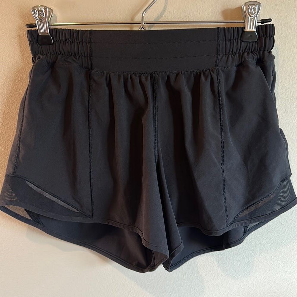 Lululemon Hotty Hot Short